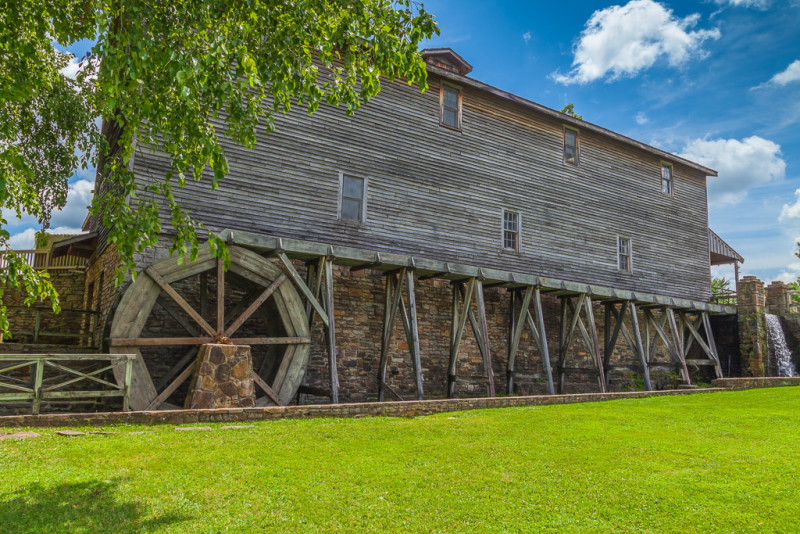 10178. Edwards Mill, Hollister, Missouri