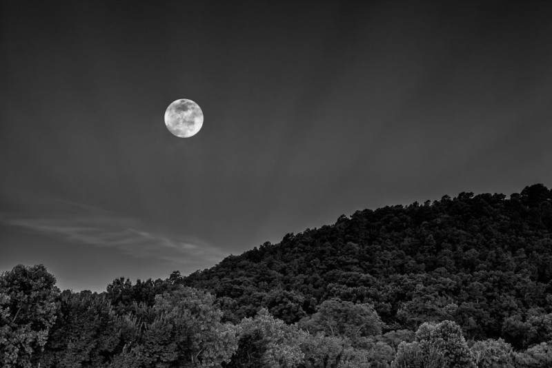 Setting moon, Arkansas